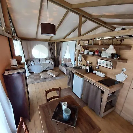 Wine Glamping Le Sedici